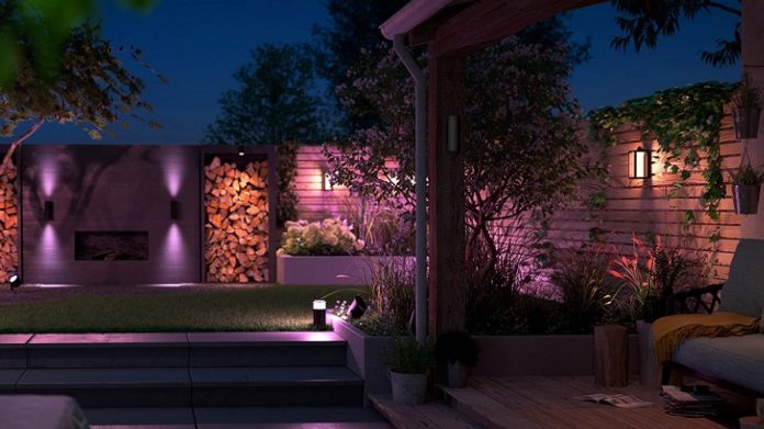 Philips Hue outdoor range