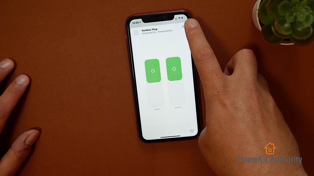 Meross smart outdoor plug HomeKit